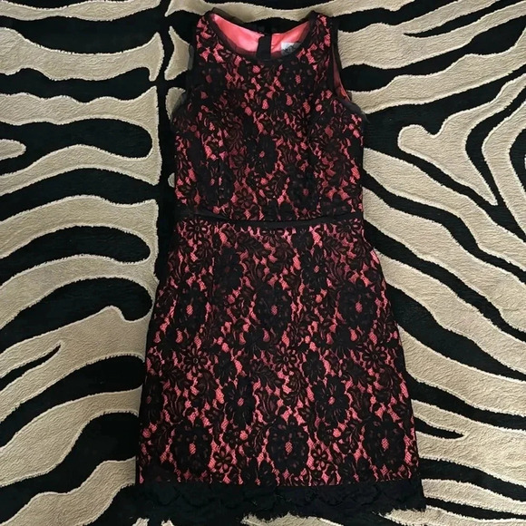 Milly Dress - Picture 1 of 6